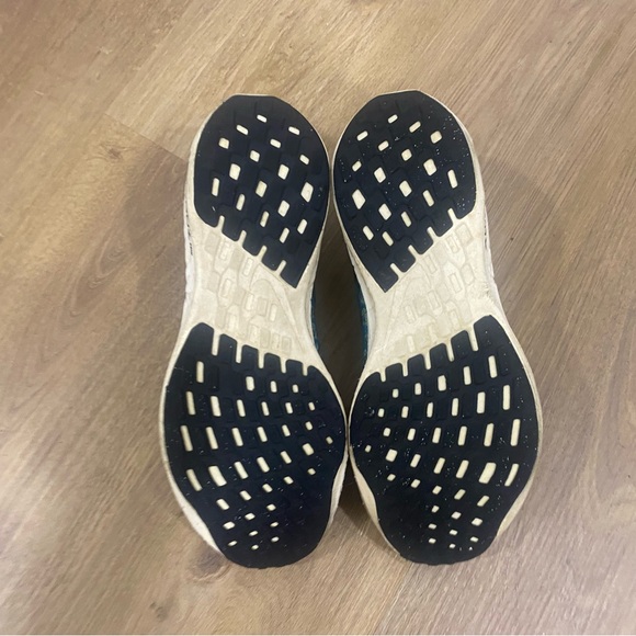 Nike Zoom Max woman’s 8. - Picture 7 of 7